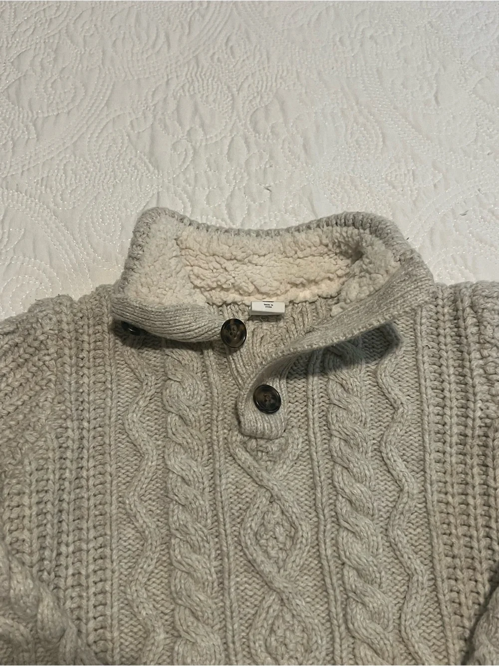 GAP Cream/Oatmeal Chunky Cable Knit Sherpa-Lined Collar Sweater 4T